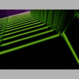Anti slip photoluminescent band (roll)